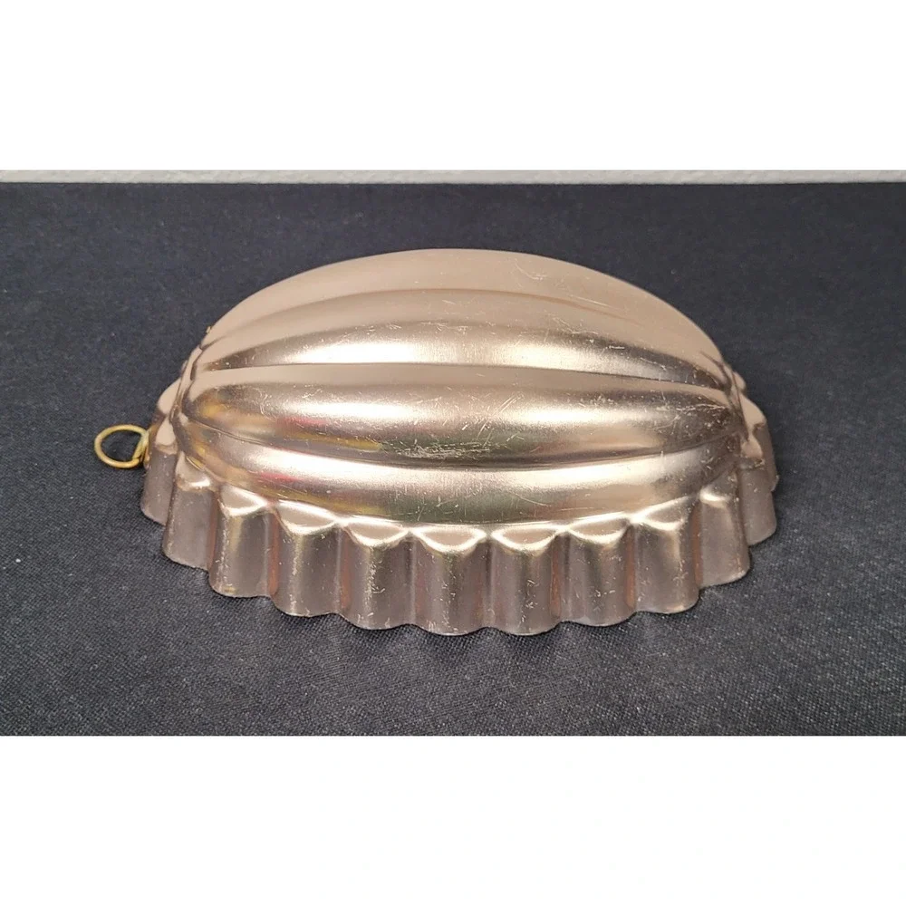 VTG 70s Copper-Tone Scalloped Oval Melon Fluted Gelatin Mold Wall Hanging Decor